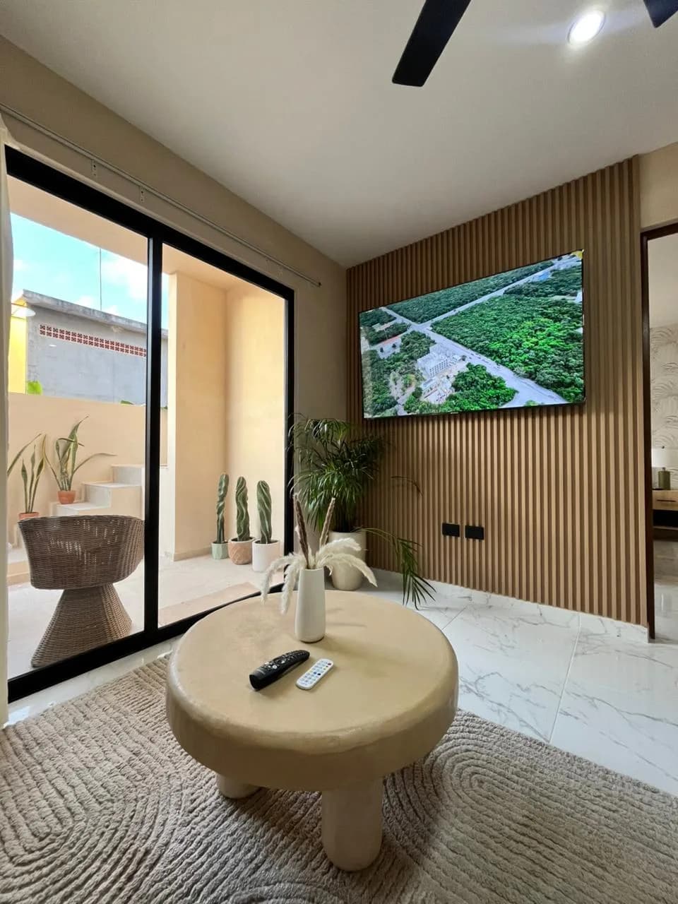 Vida residencial contemporánea en el corazón de la ciudad - 19