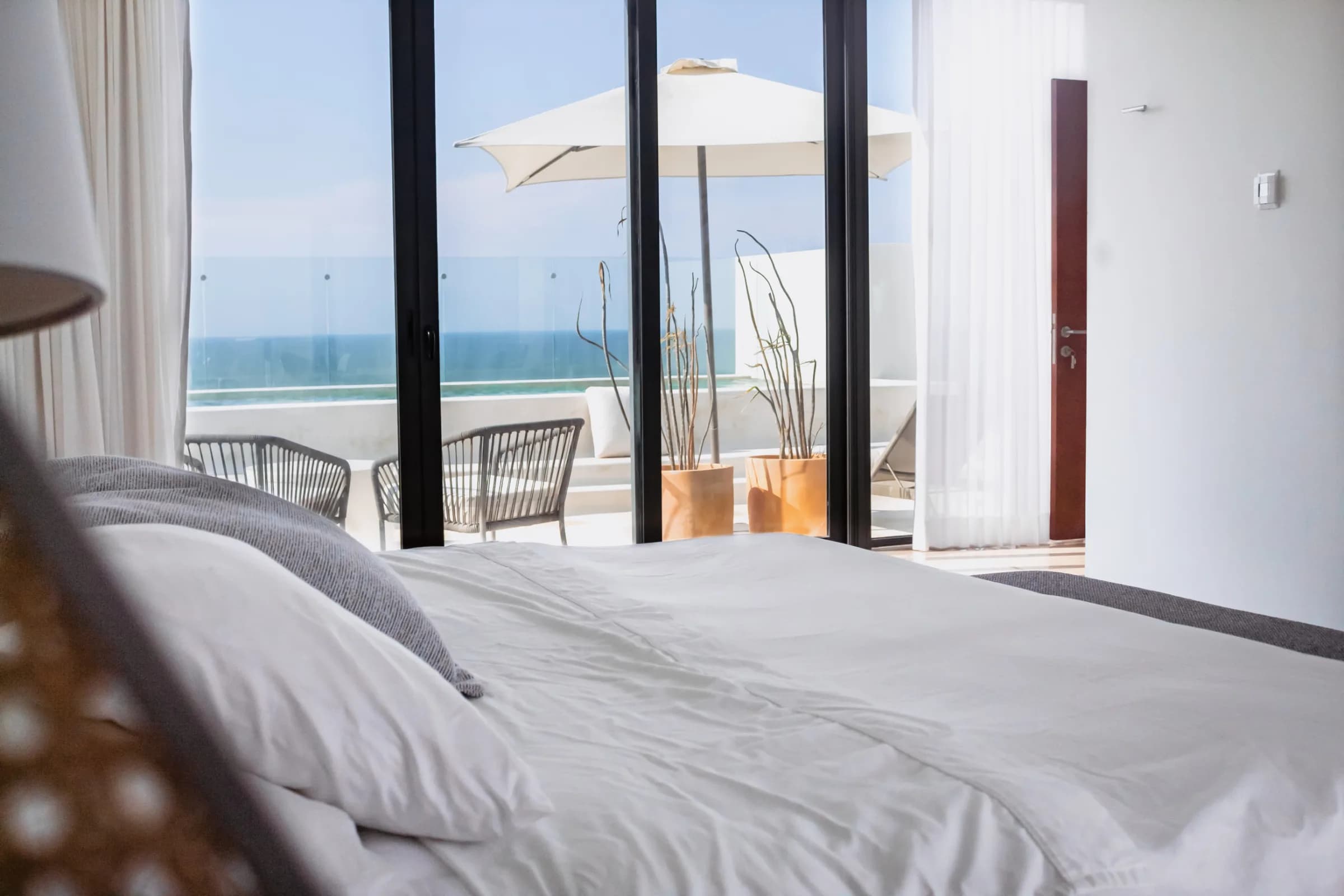 Departamento con Alberca Privada Frente al Mar - 7