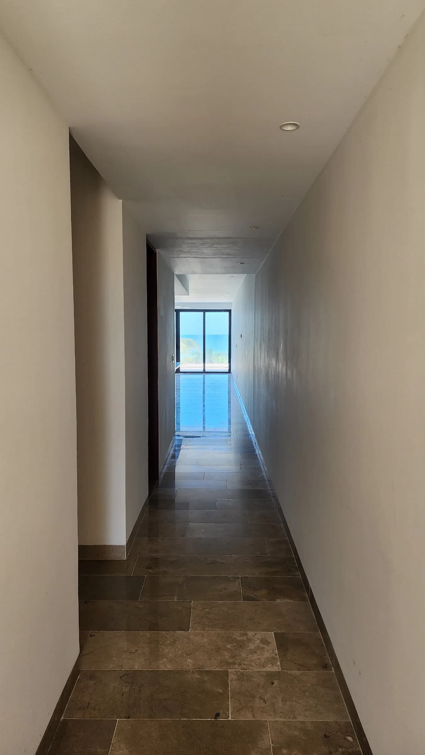 Departamento con alberca privada con vista frente al mar - 18
