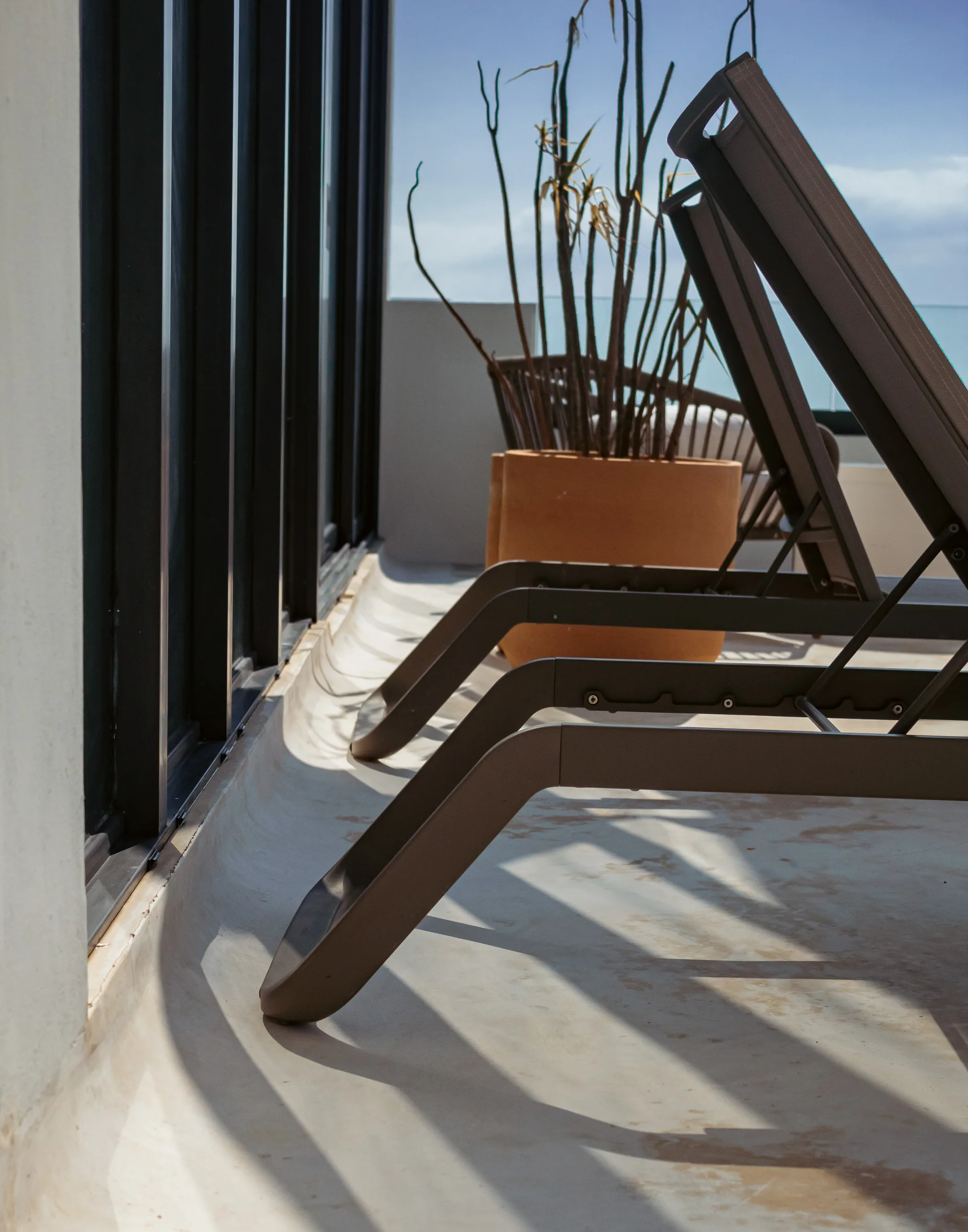 Beachfront Apartment with Private Pool - 18