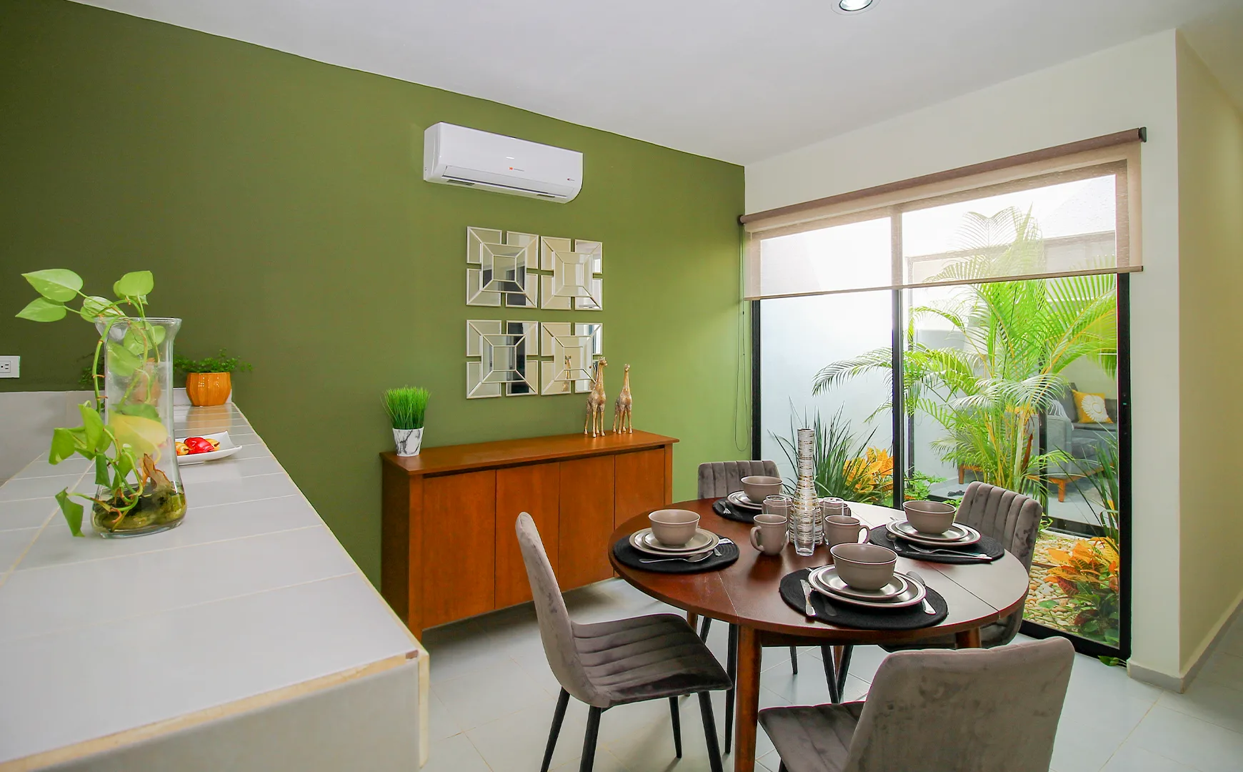 2-Bedroom Home with Interior Garden  - 4