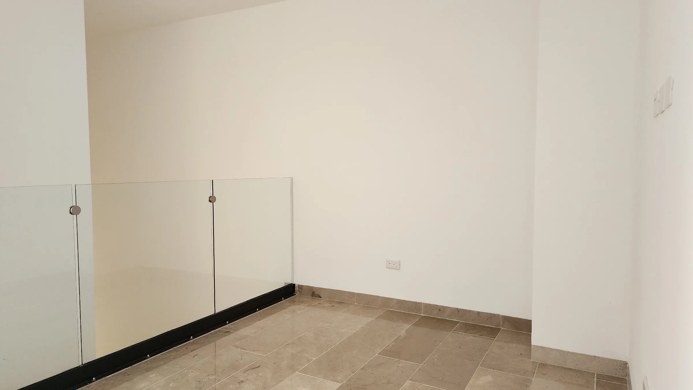 Apartment with Private Pool and Sea View - 11