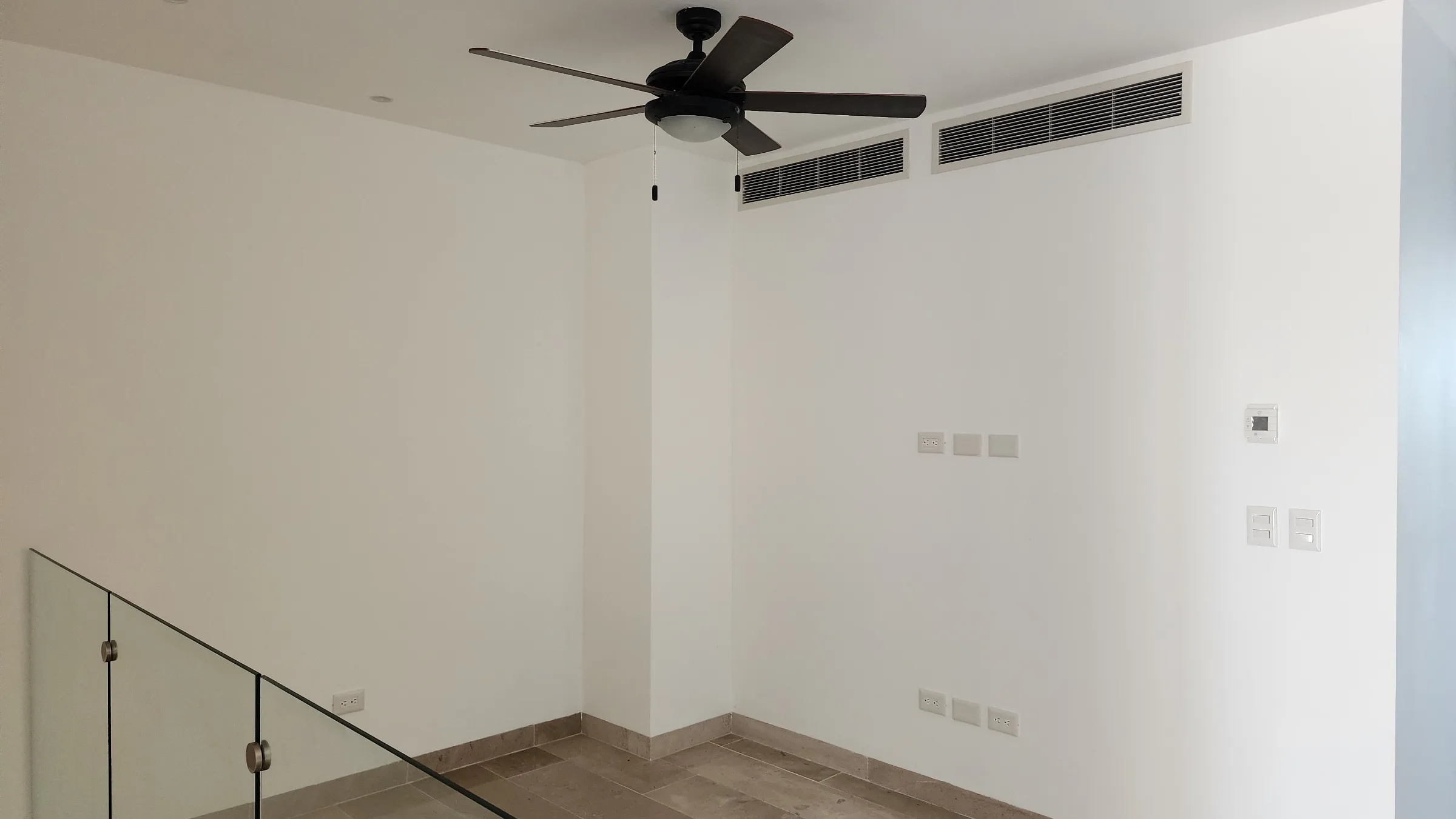 Apartment with Private Pool and Sea View - 12