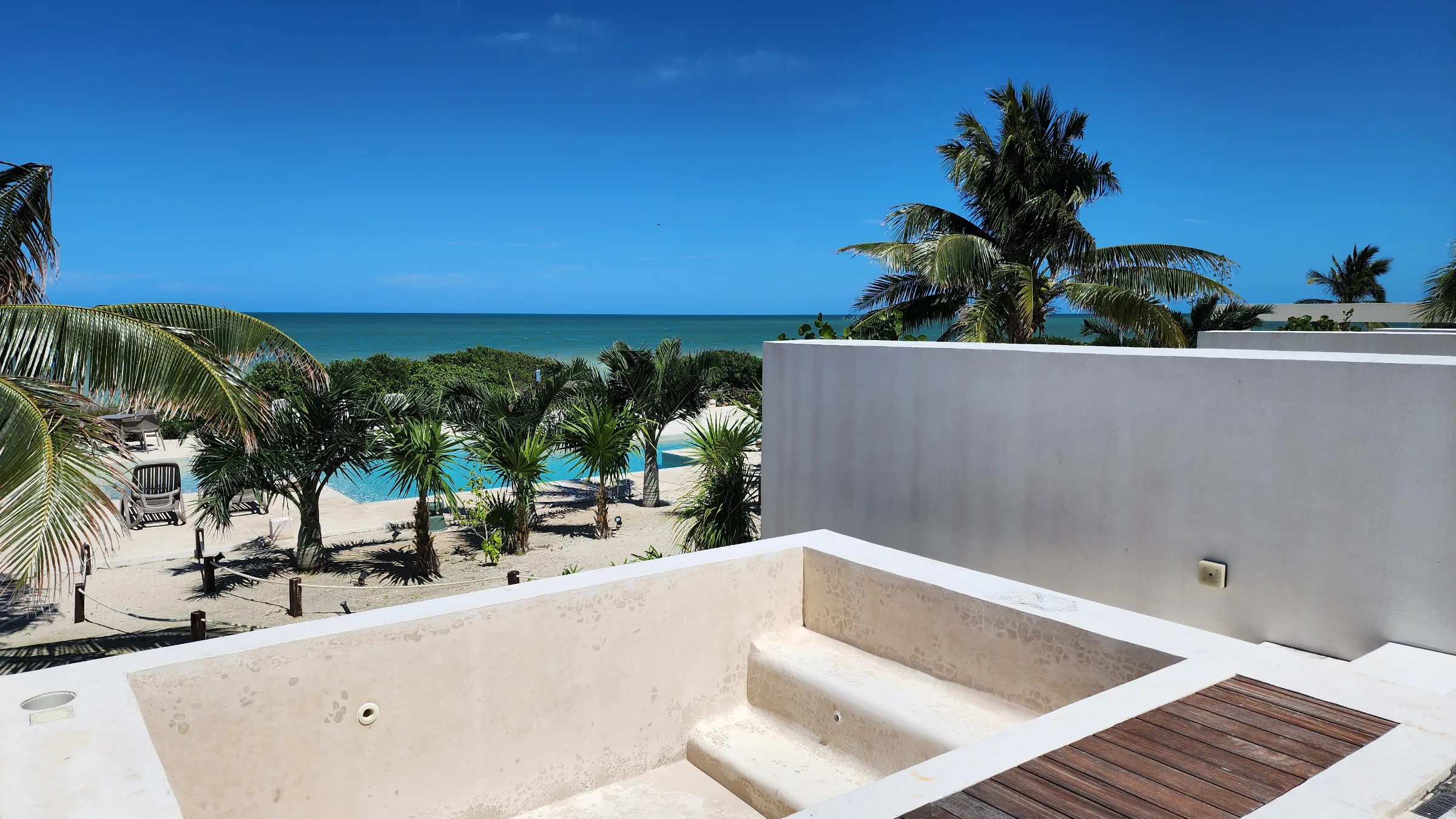 Apartment with Private Pool and Sea View - 9